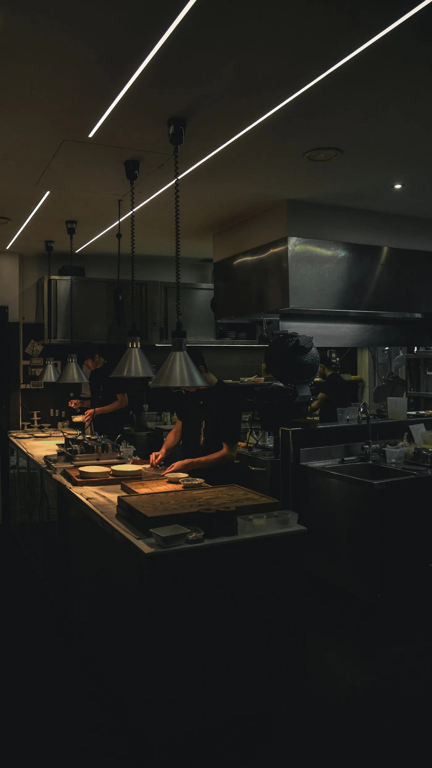 Restoran mutfağında servis hattı